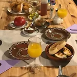 卡萨玛纳德洛公寓酒店 公寓 *