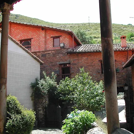 아파트 Casa Manadero 로블딜로드가타